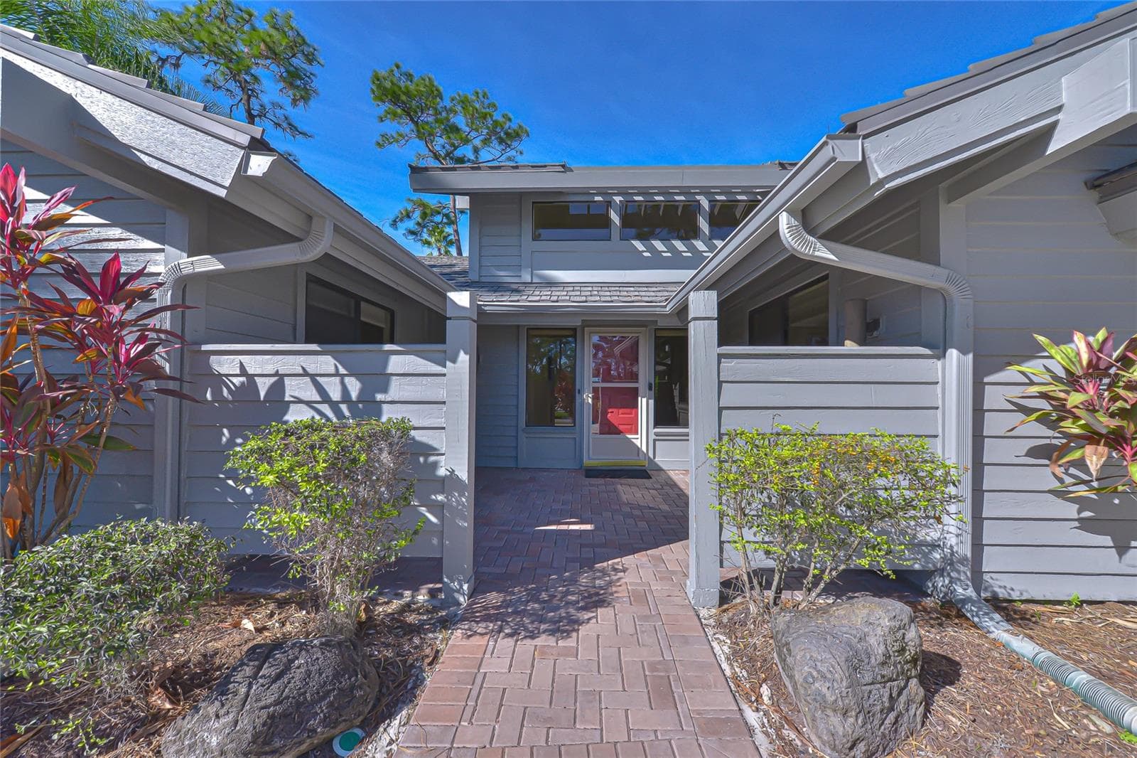 5355 Cobblestone CT photo 5