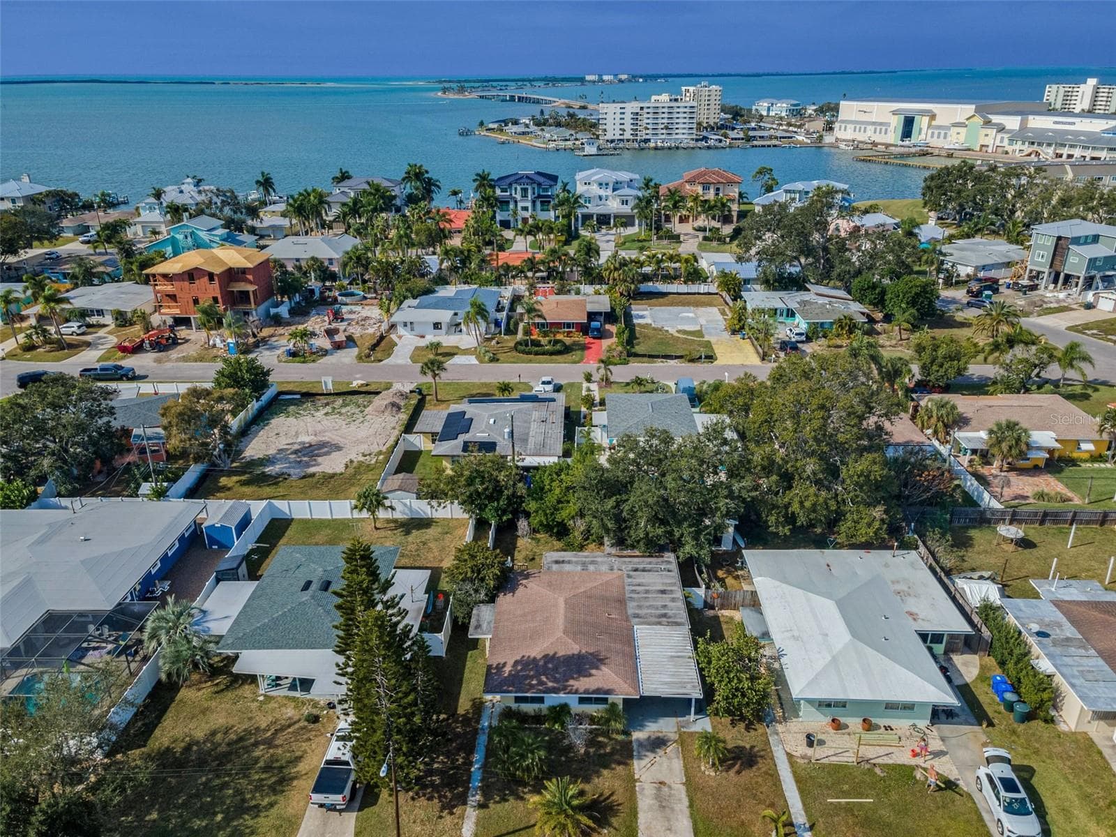 2476 Coronado Way photo 4