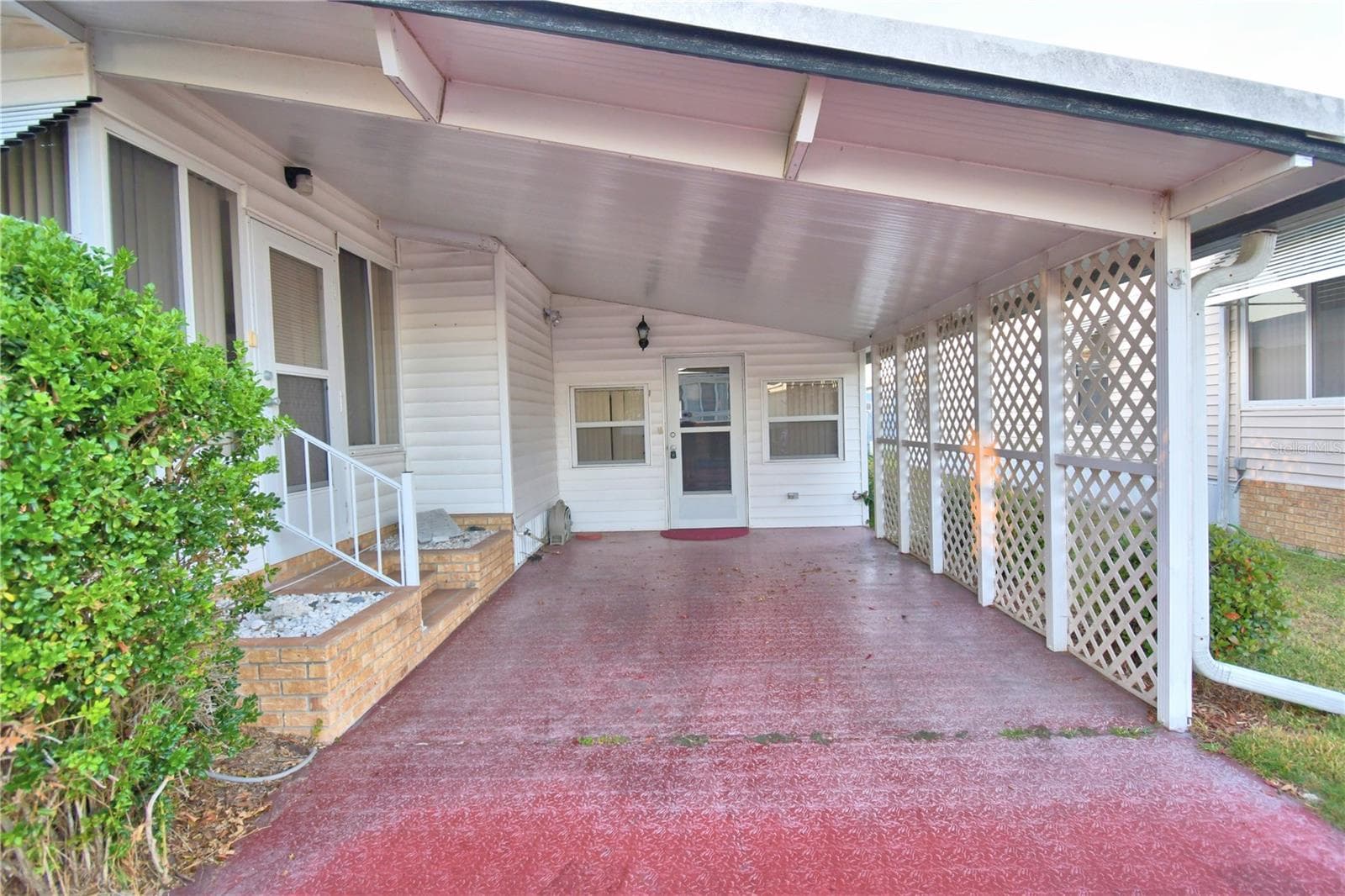 4251 Cedarwood St photo 4