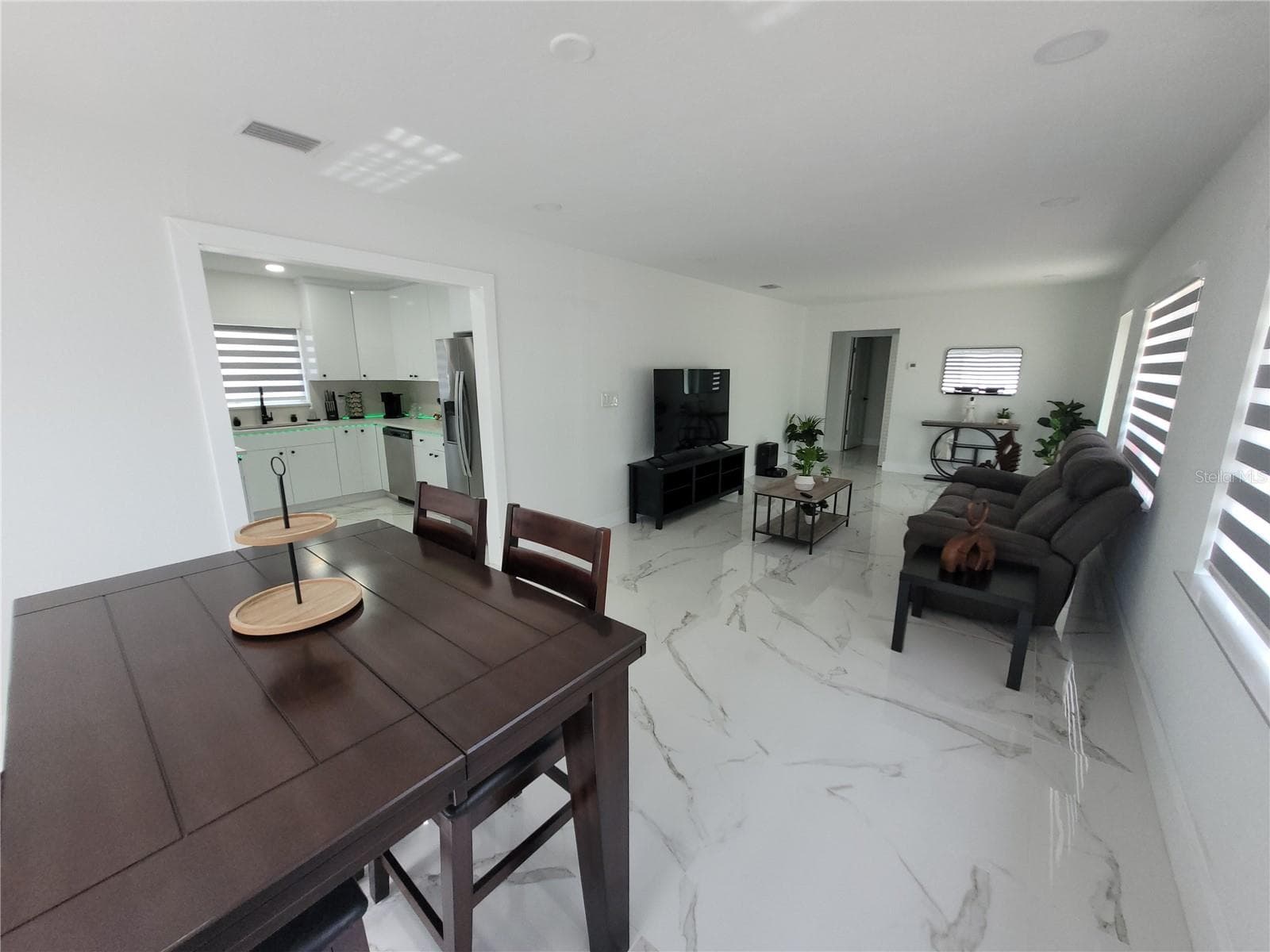 105 Forest Park Ave photo 5