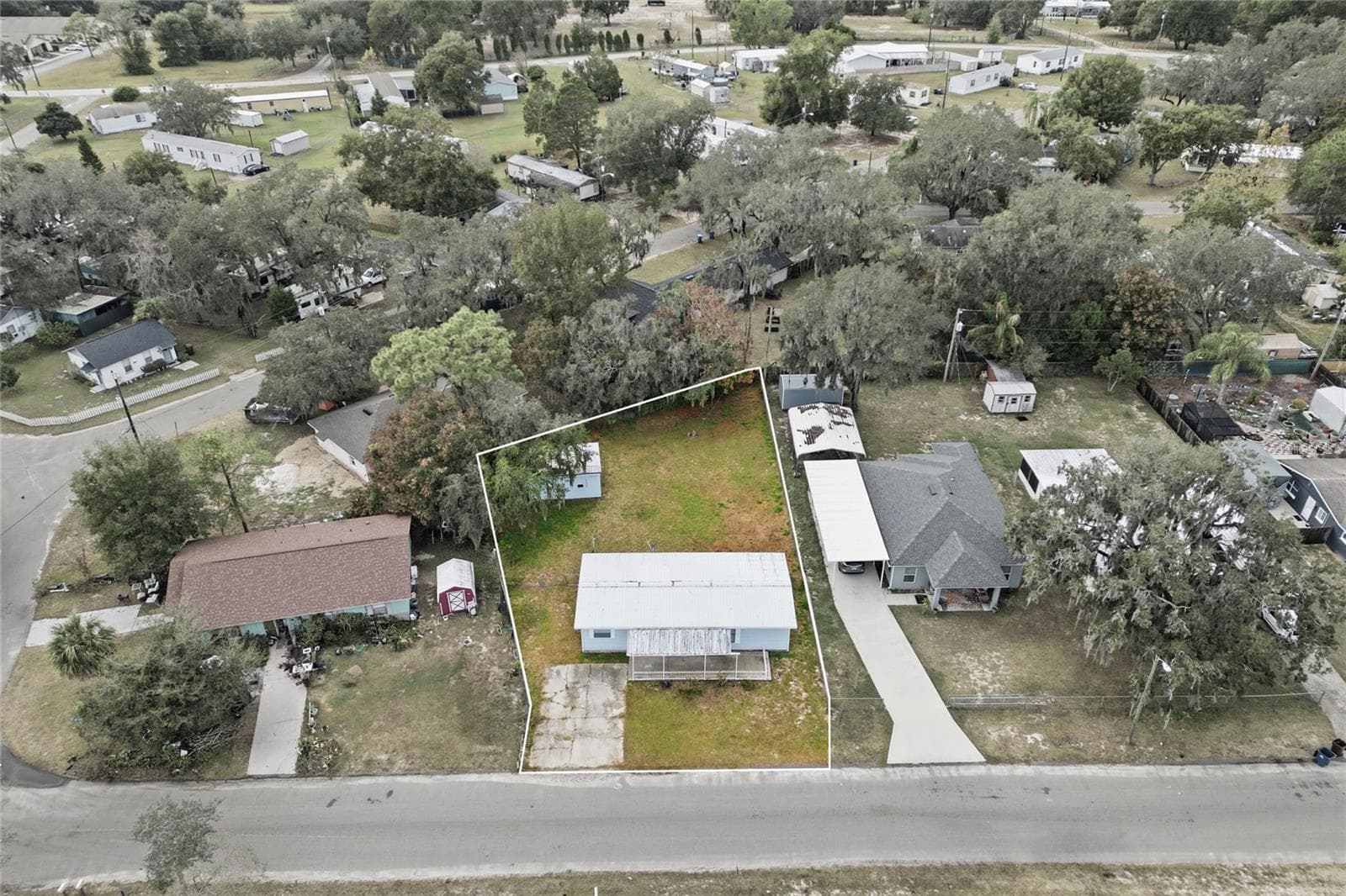 419 Sunrise Blvd photo 4