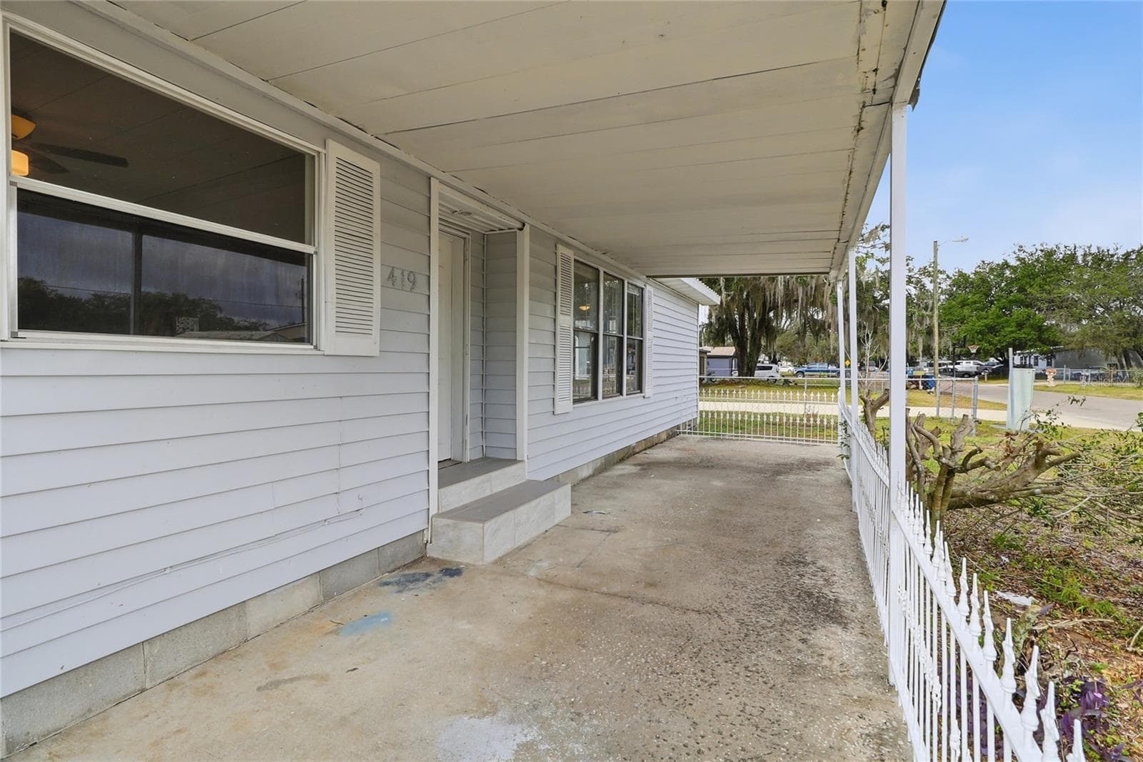 419 Sunrise Blvd photo 5