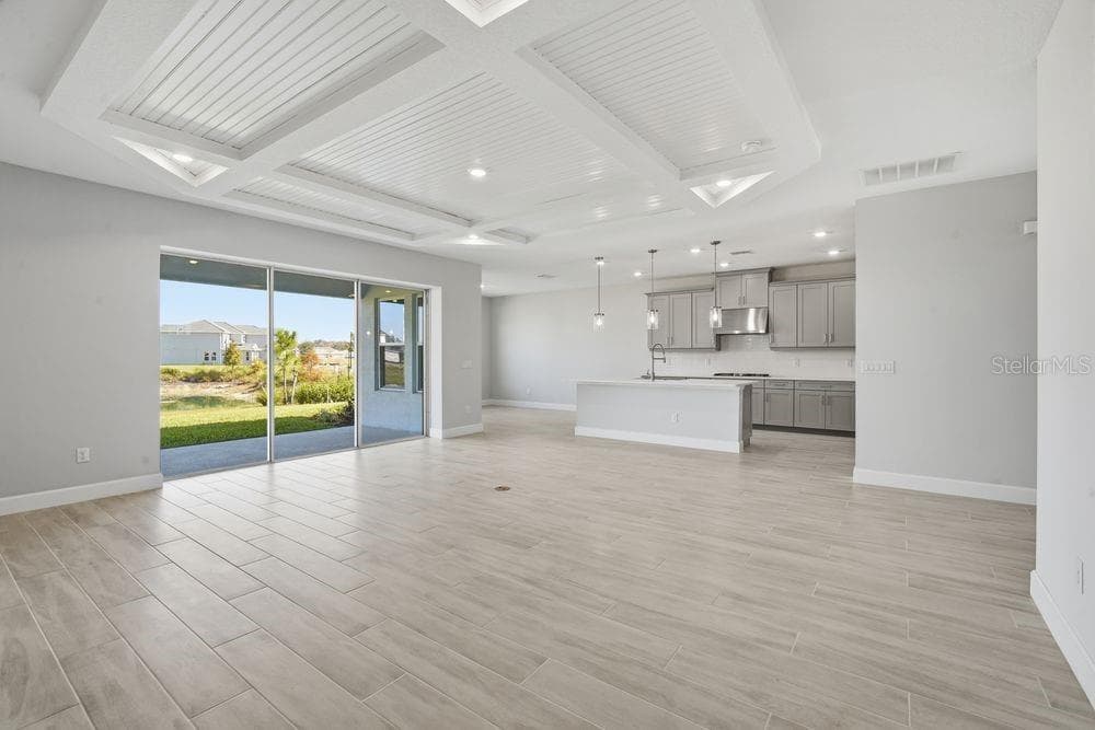 35074 Emberview Dr photo 5