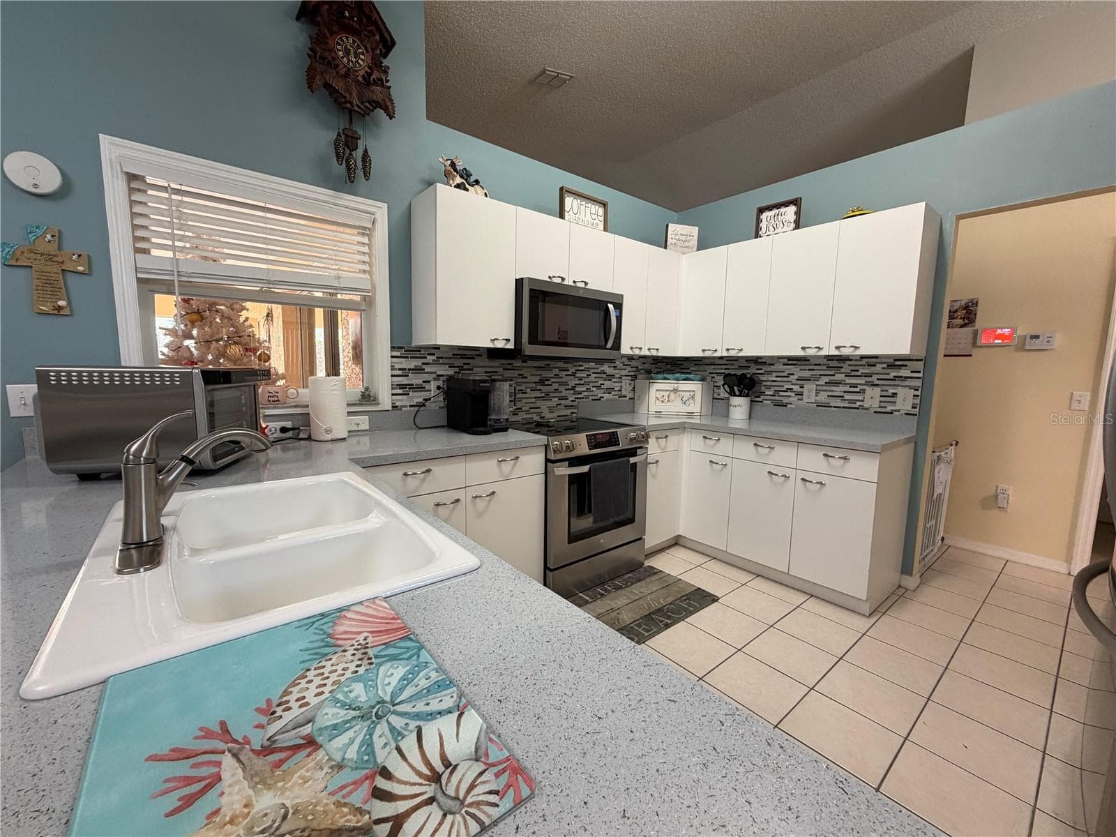 6005 Promenade CT photo 5