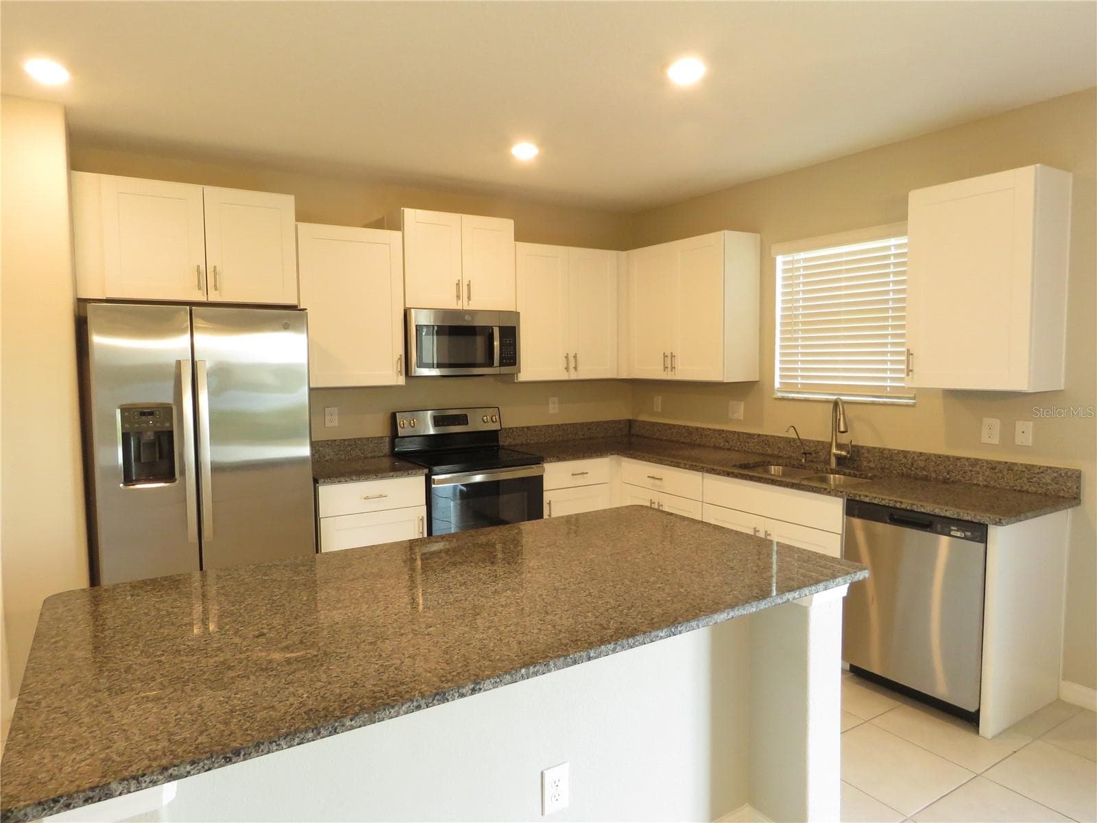 15518 Miller Creek Dr photo 4