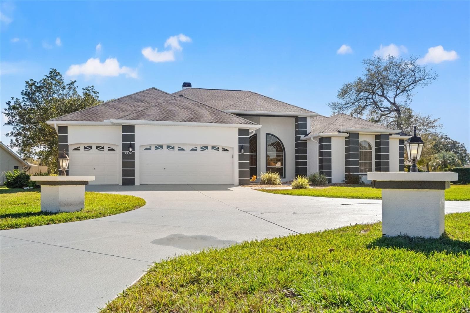 9570 Southern Belle Dr