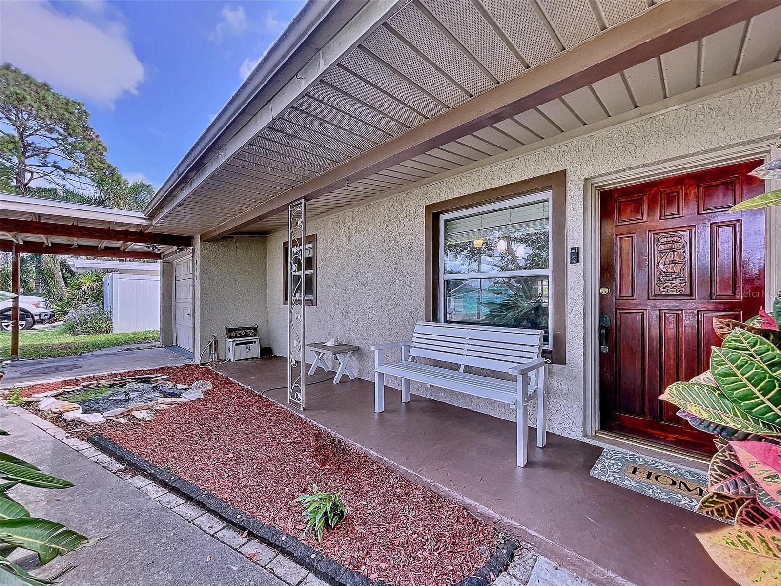 311 Morningside Dr photo 3