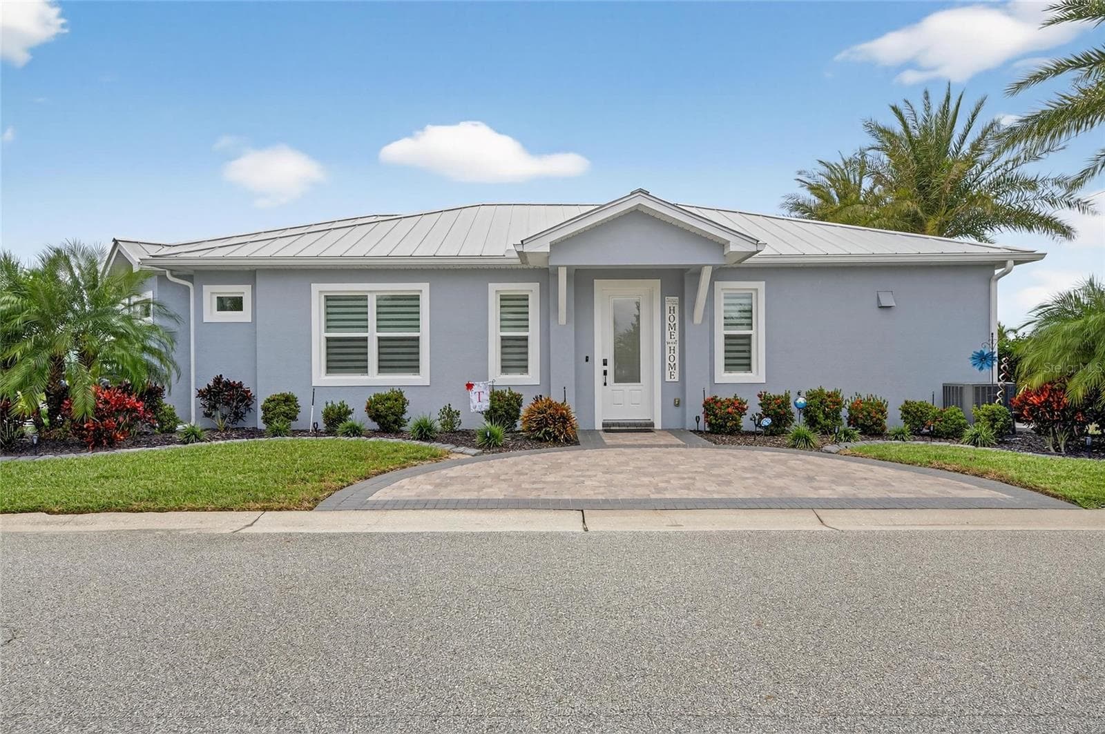 3287 Red Tail Hawk Dr