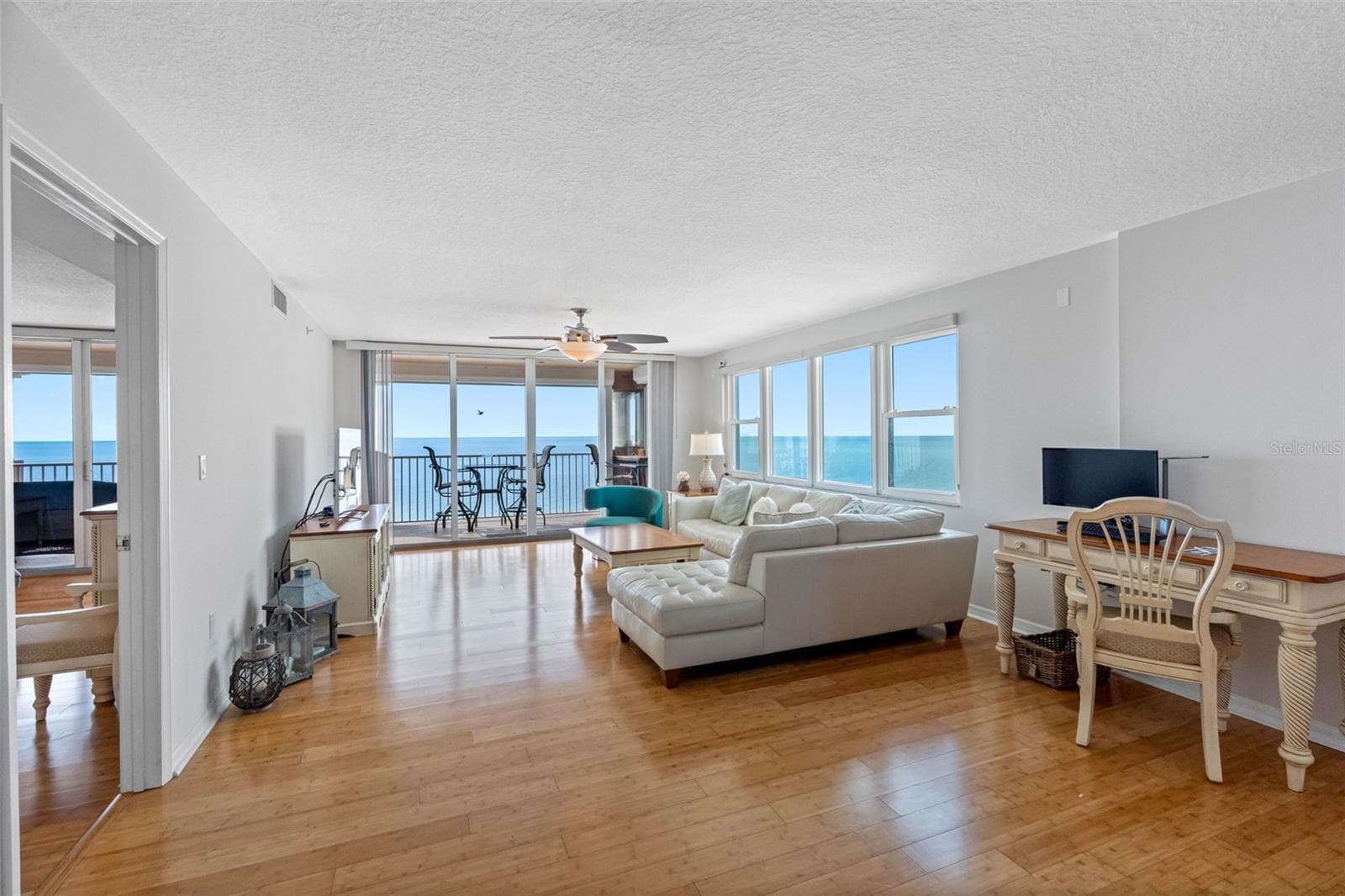 16326 Gulf Blvd #510 photo 3