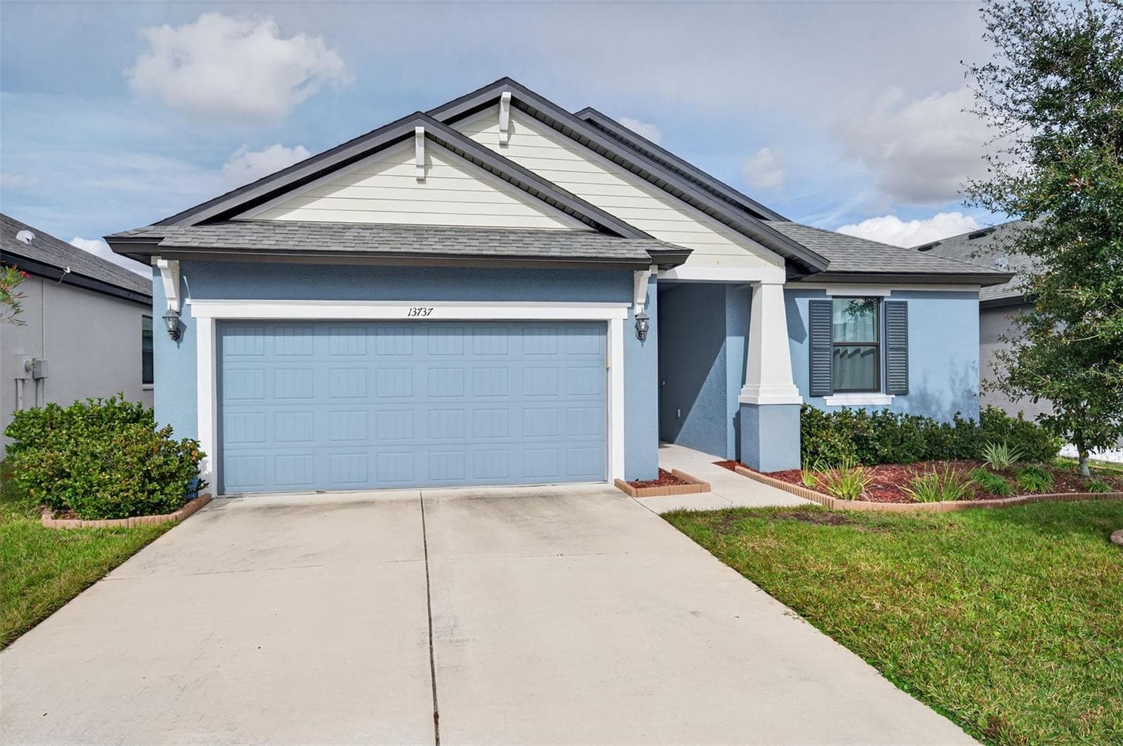 13737 Garden Hills Dr