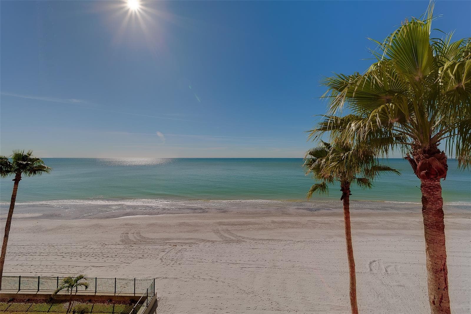 16450 Gulf Blvd #565 photo 3