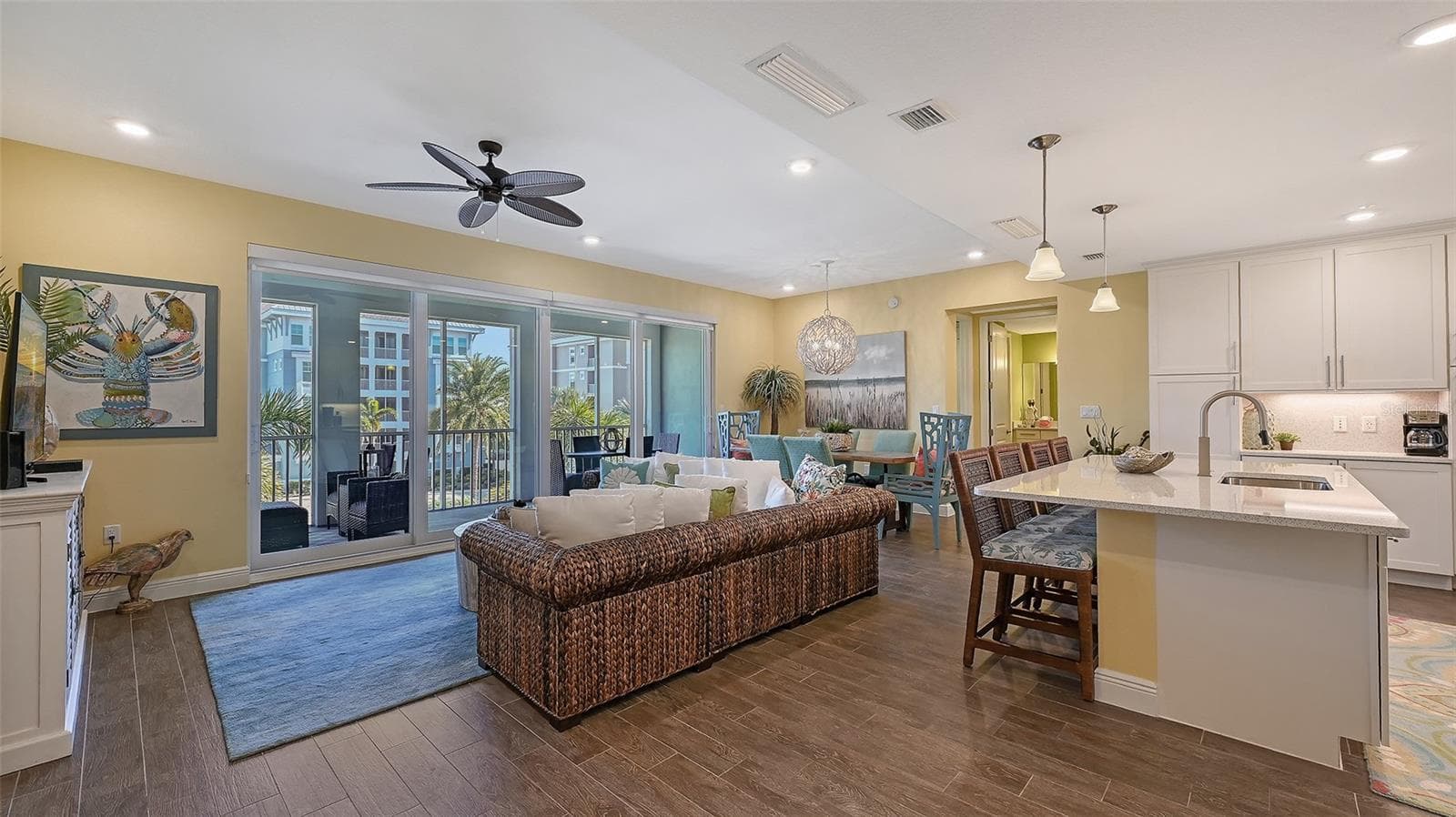 388 Aruba Cir #201 photo 5