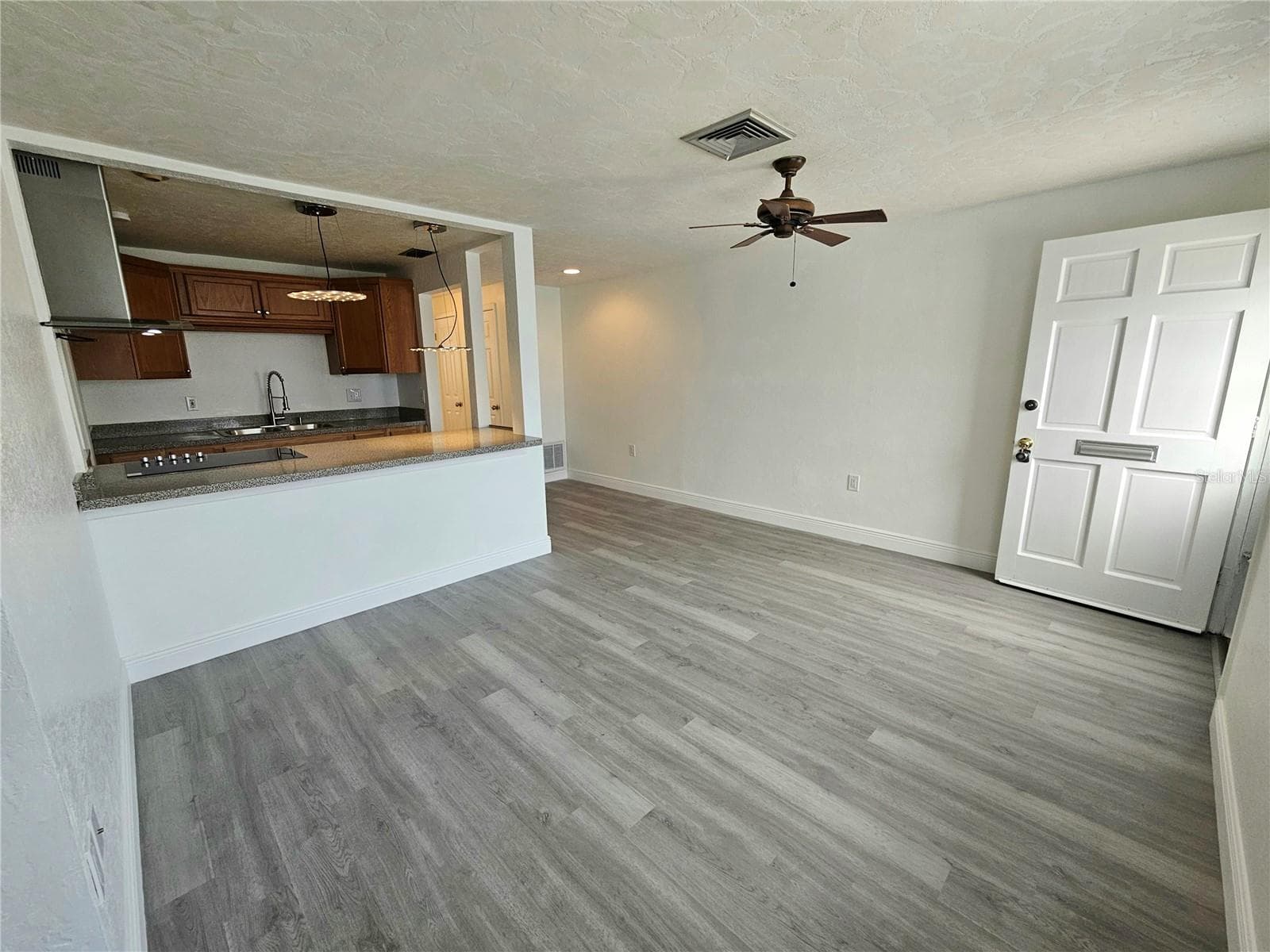 4915 Elkner St #4915 photo 3