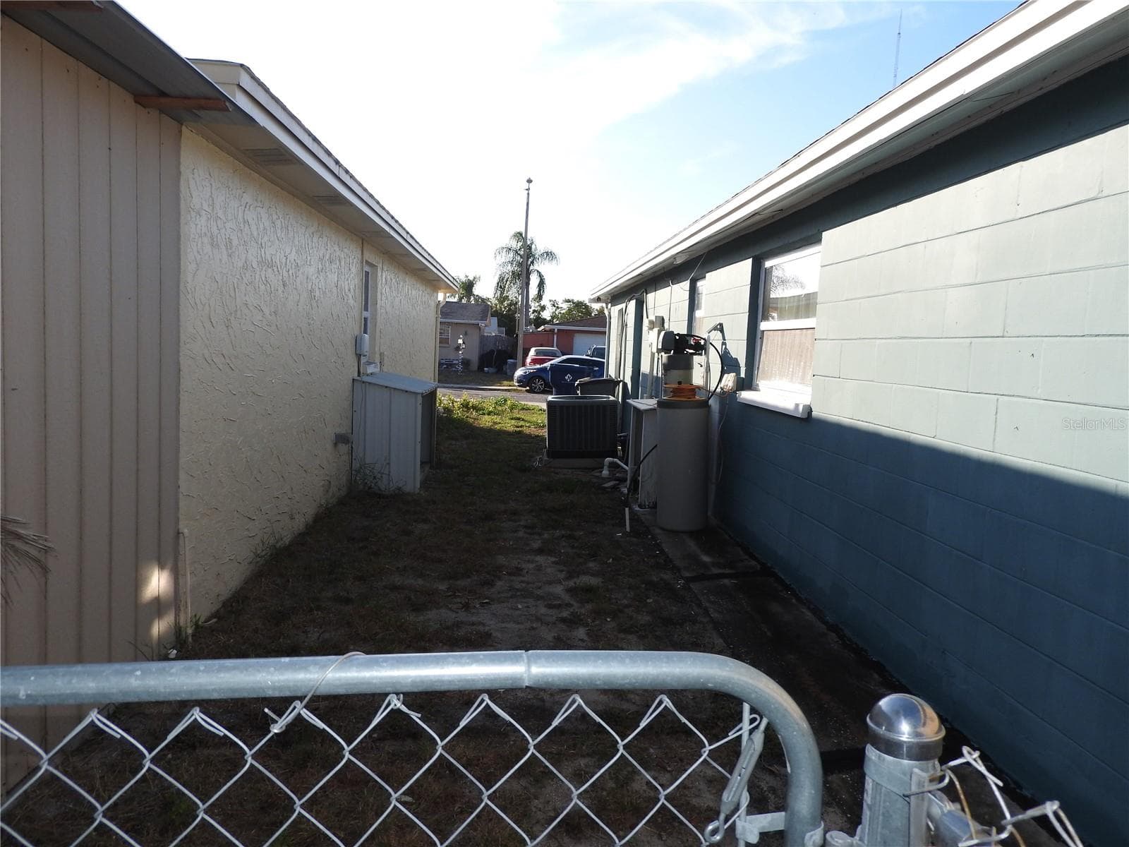 1324 Viking Dr photo 5
