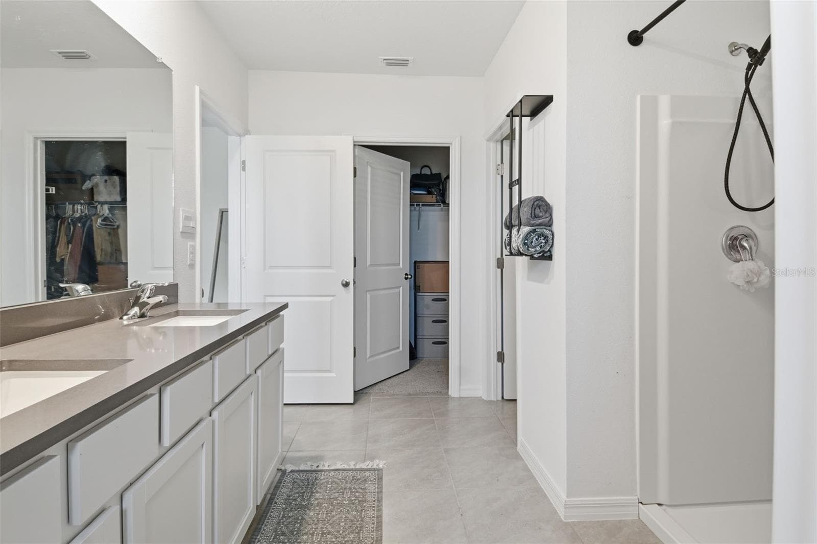 3844 Sunny Spring St photo 5