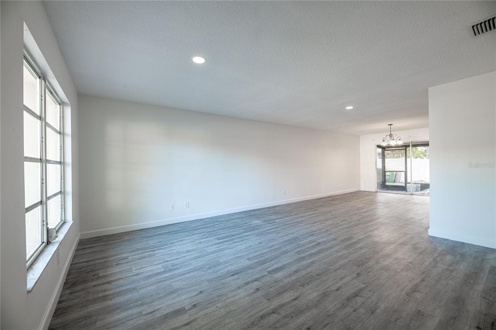 244 Amherst Ave #16 photo 3