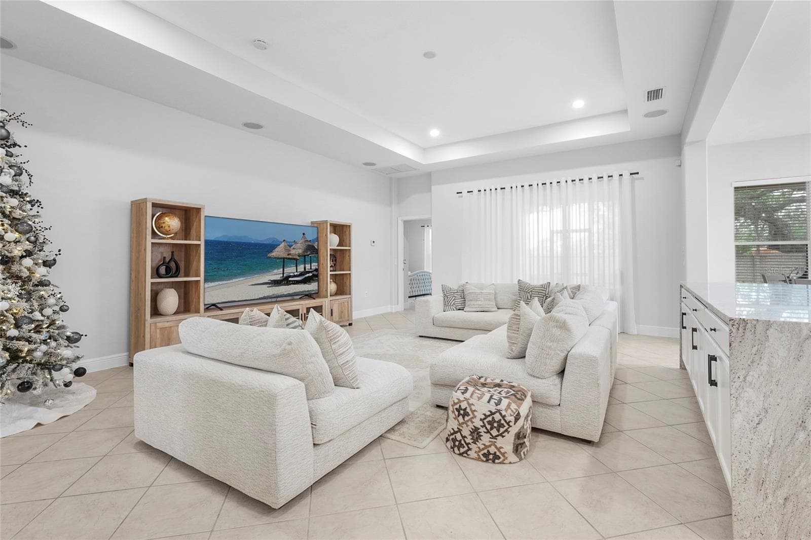 3628 Summerwind Cir photo 3