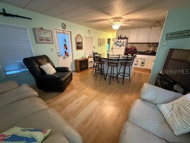 1512 23rd Ave W photo 4
