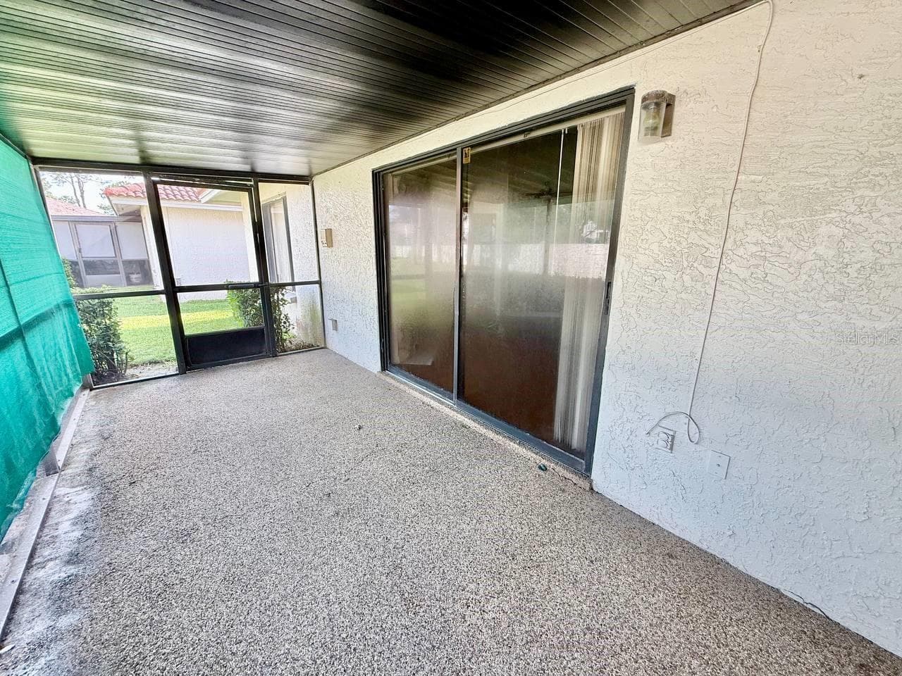 18308 Aintree CT photo 3