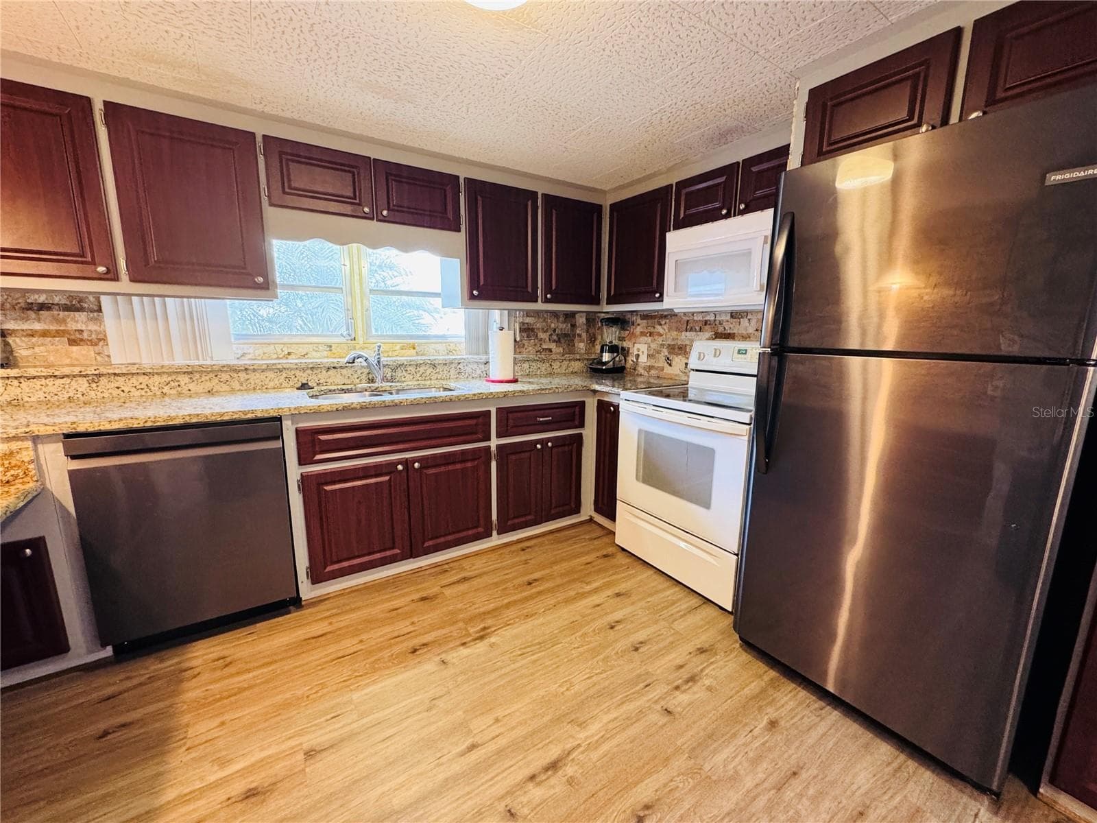 2331 Belleair Rd #715 photo 3