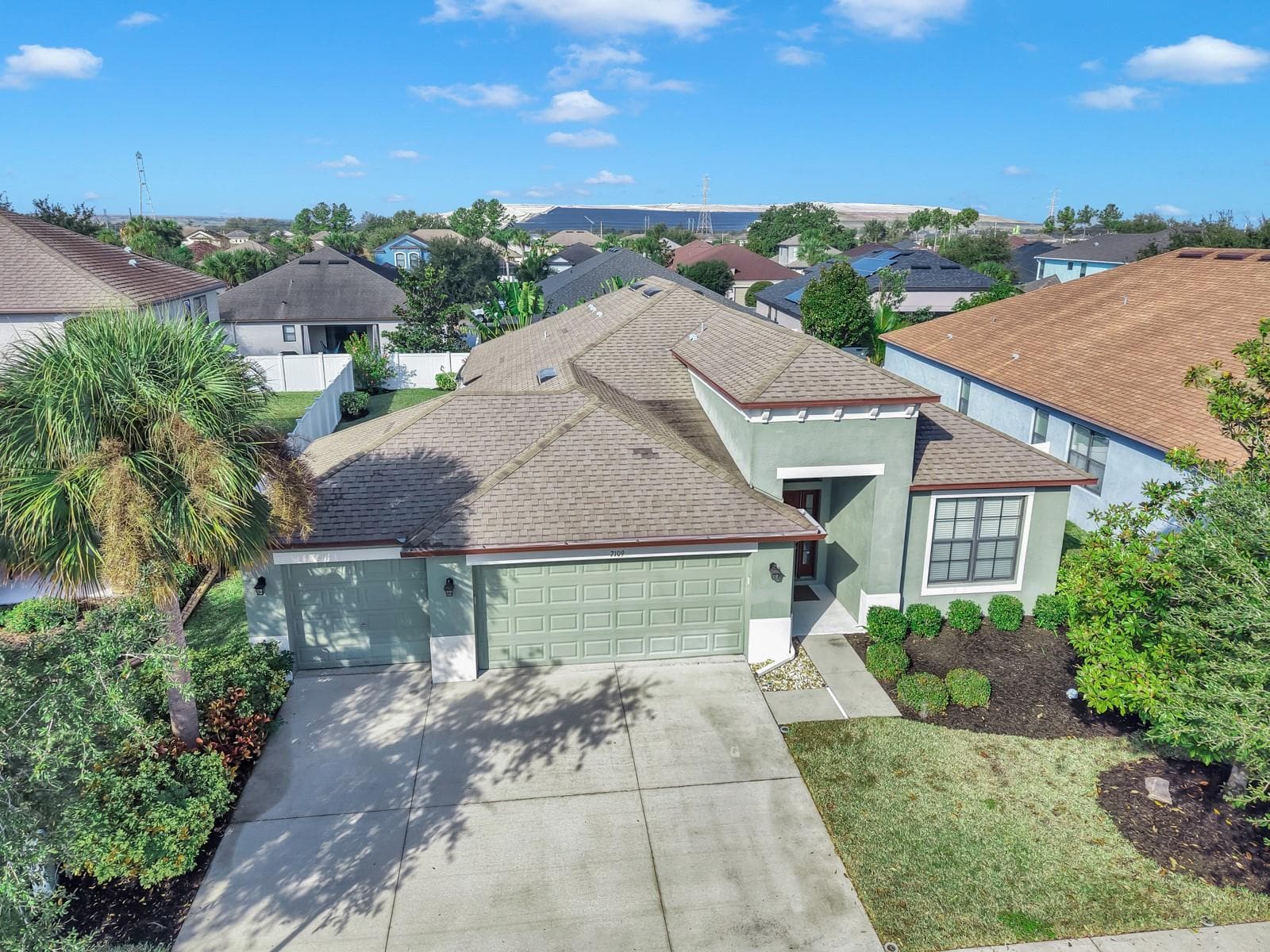 7109 Spindle Tree Ln photo 3