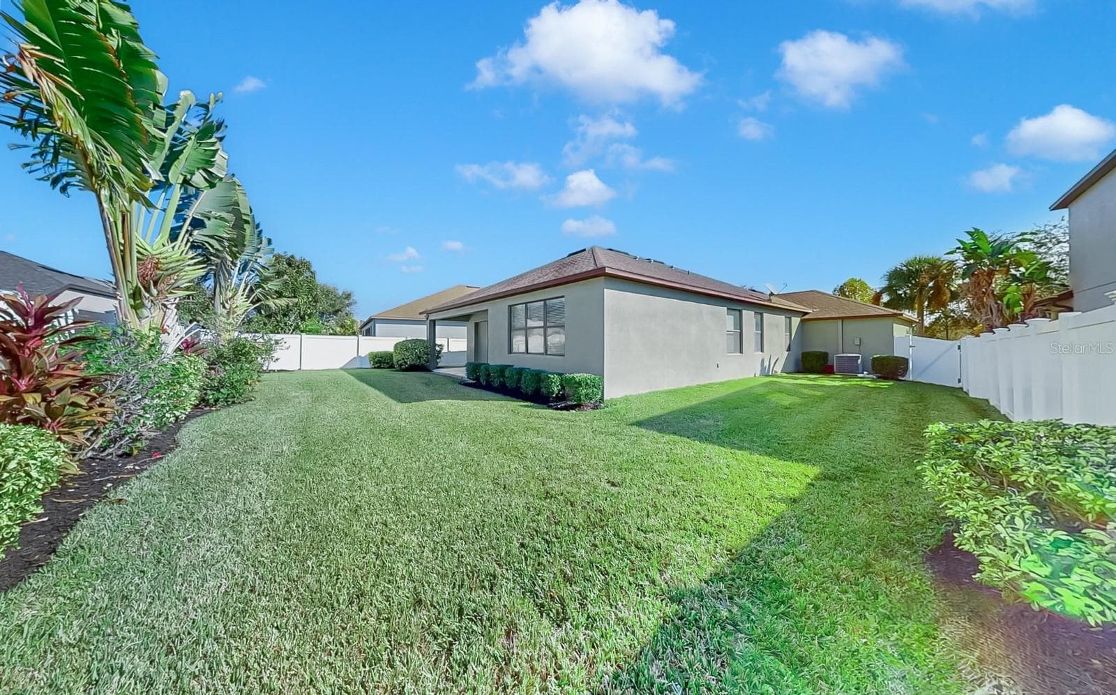 7109 Spindle Tree Ln photo 5