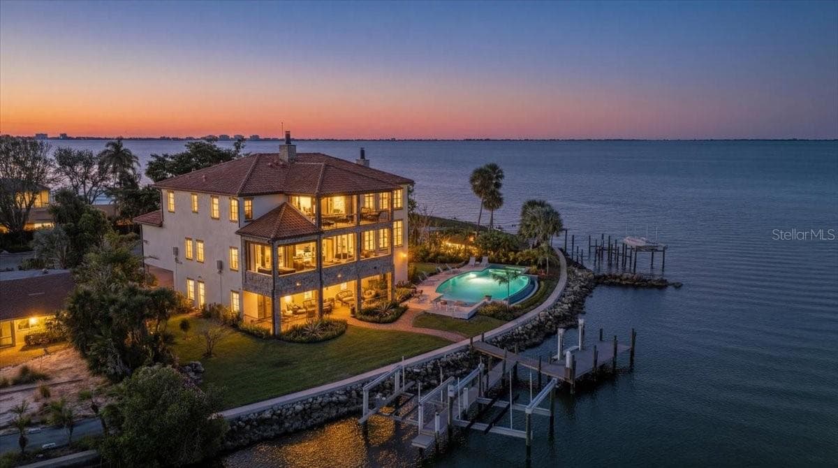 315 S Shore Dr photo 5