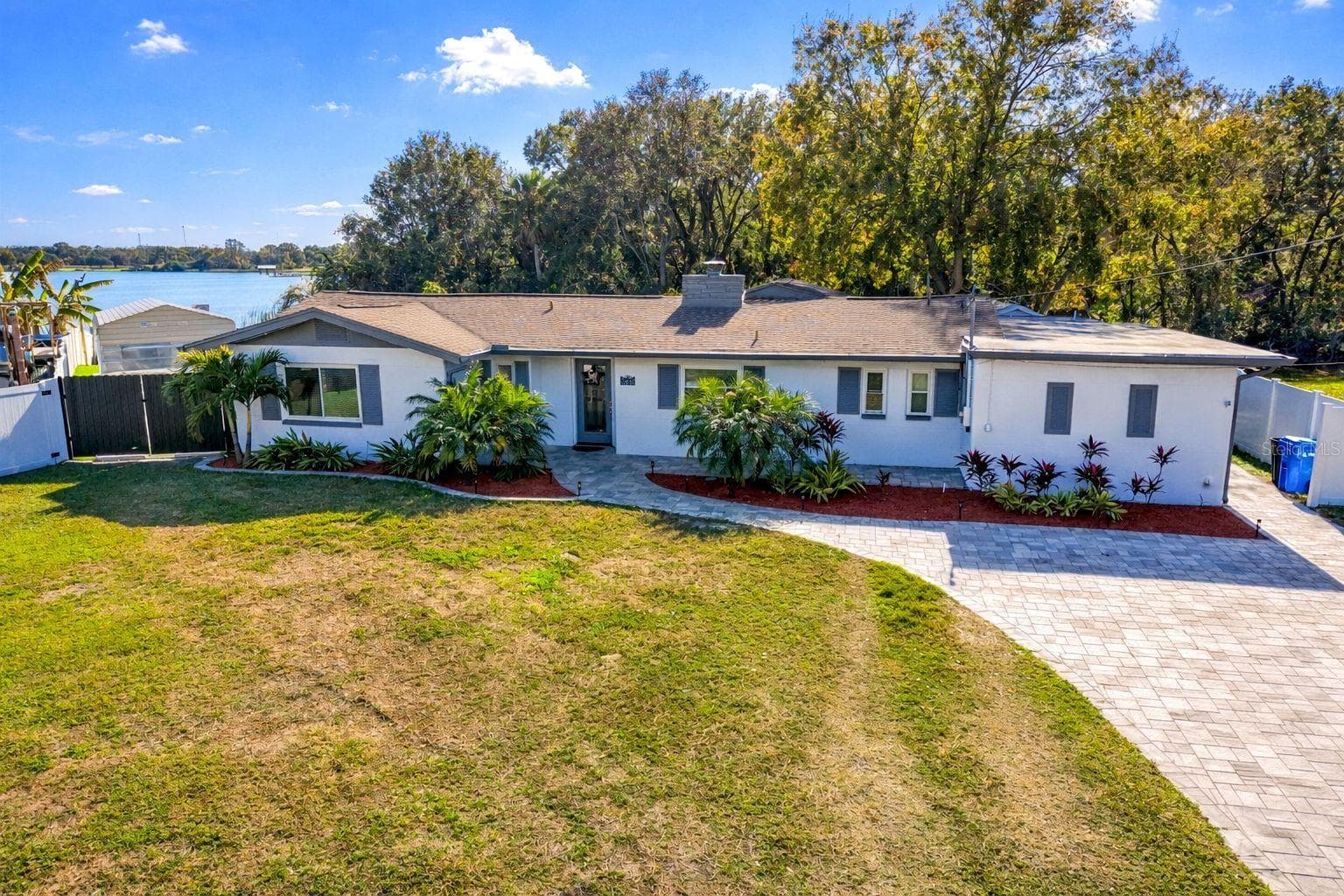 5101 Vinson Dr
