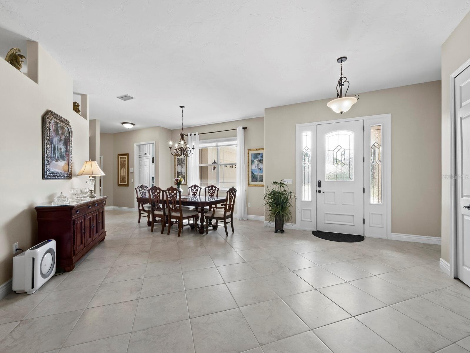 6643 Butlers Crest Dr photo 5