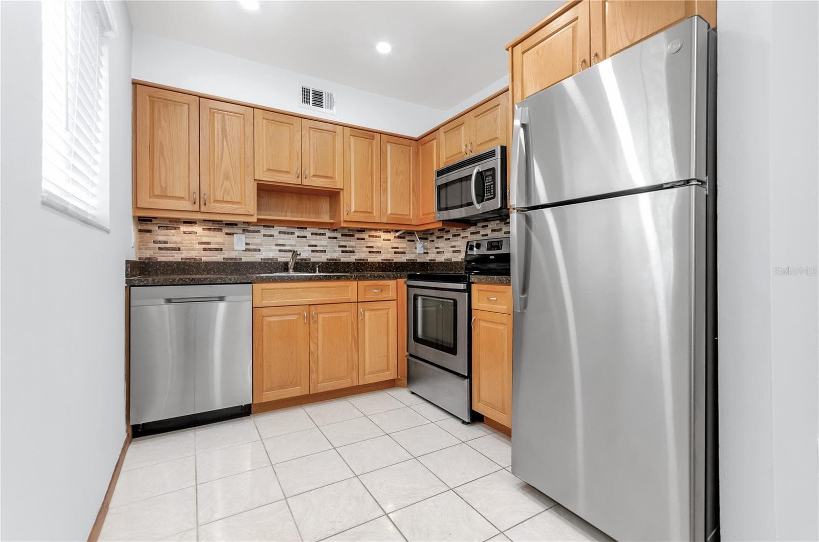 3300 Fox Chase Cir N #231 photo 4
