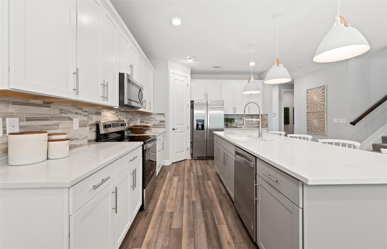 7437 Summer CT photo 5