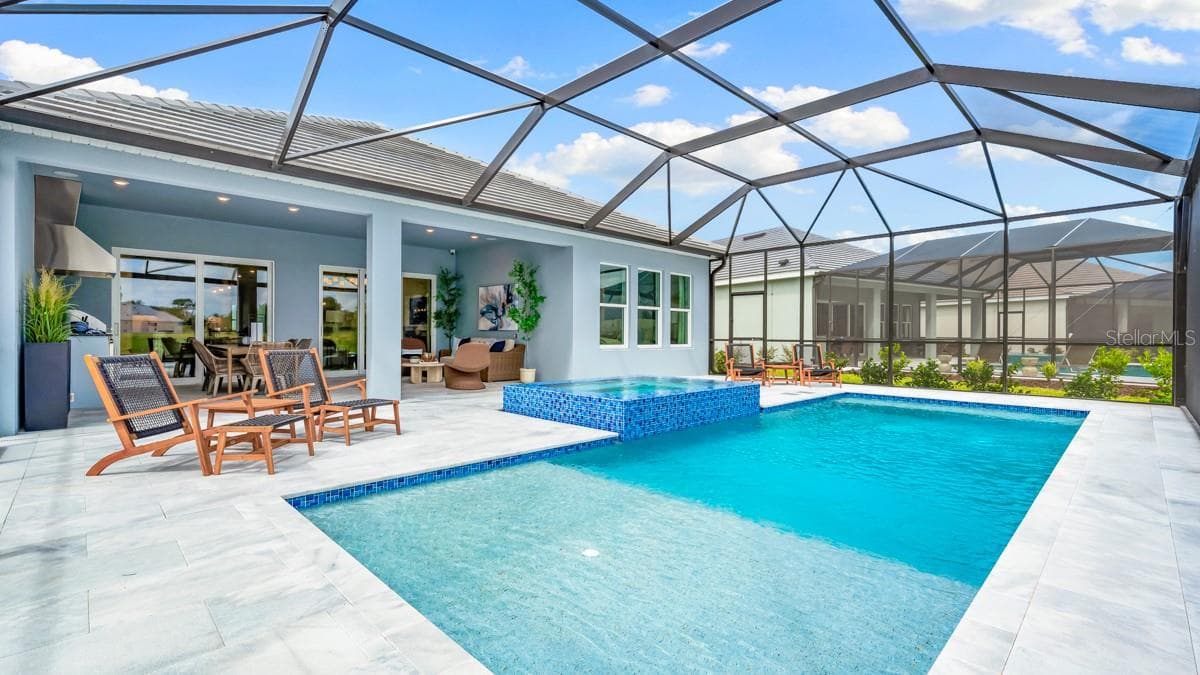 7825 Coral Sea Ln photo 5