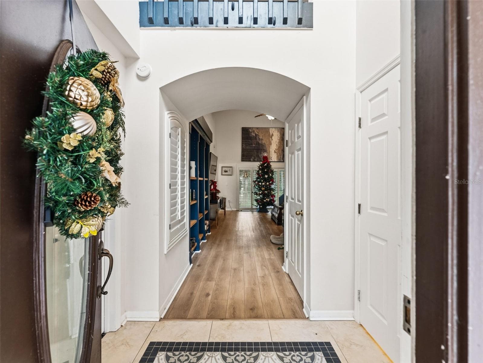 17704 Nathans Dr photo 5