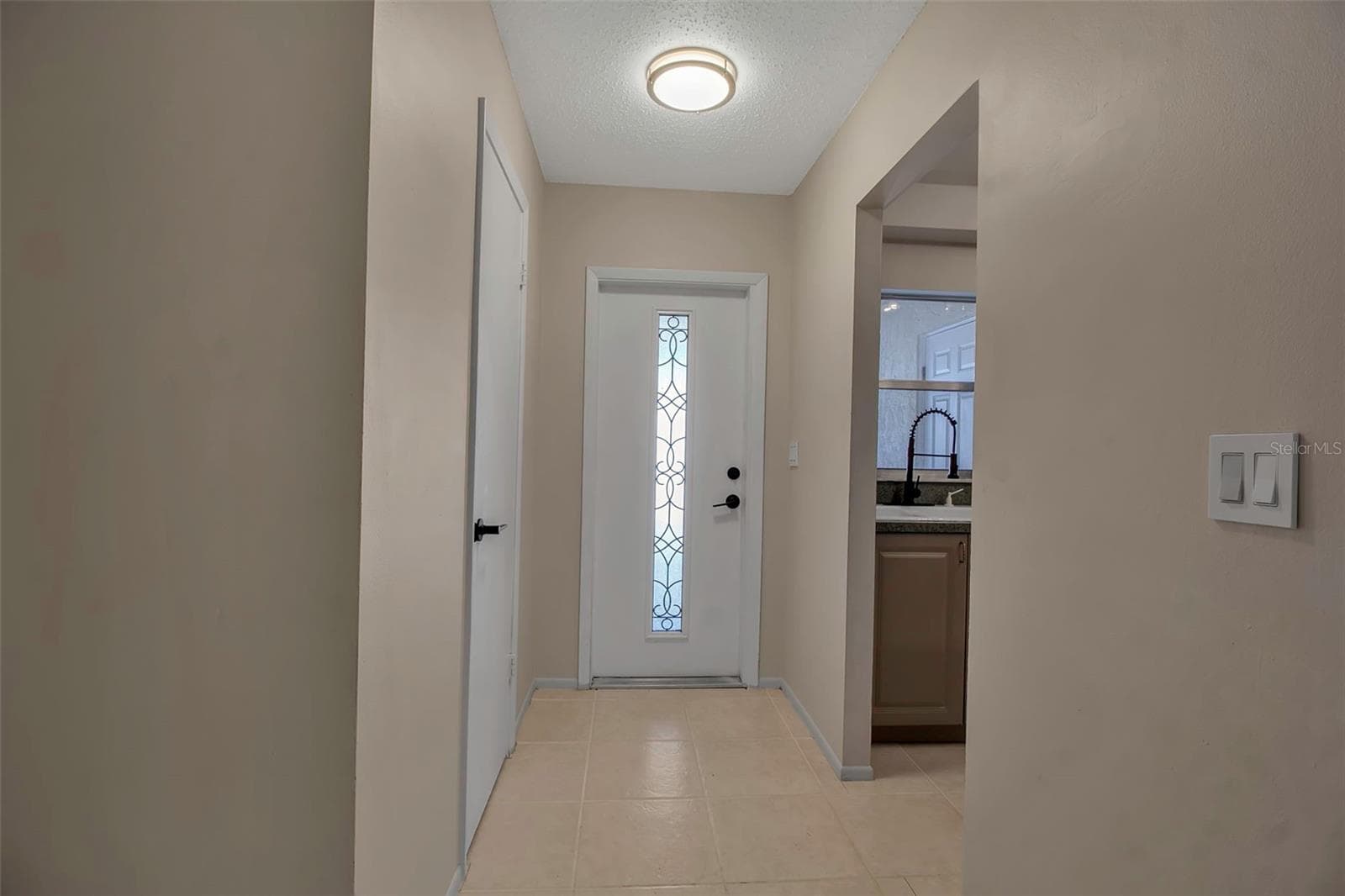 3212 Ramblewood Dr N #3212 photo 4