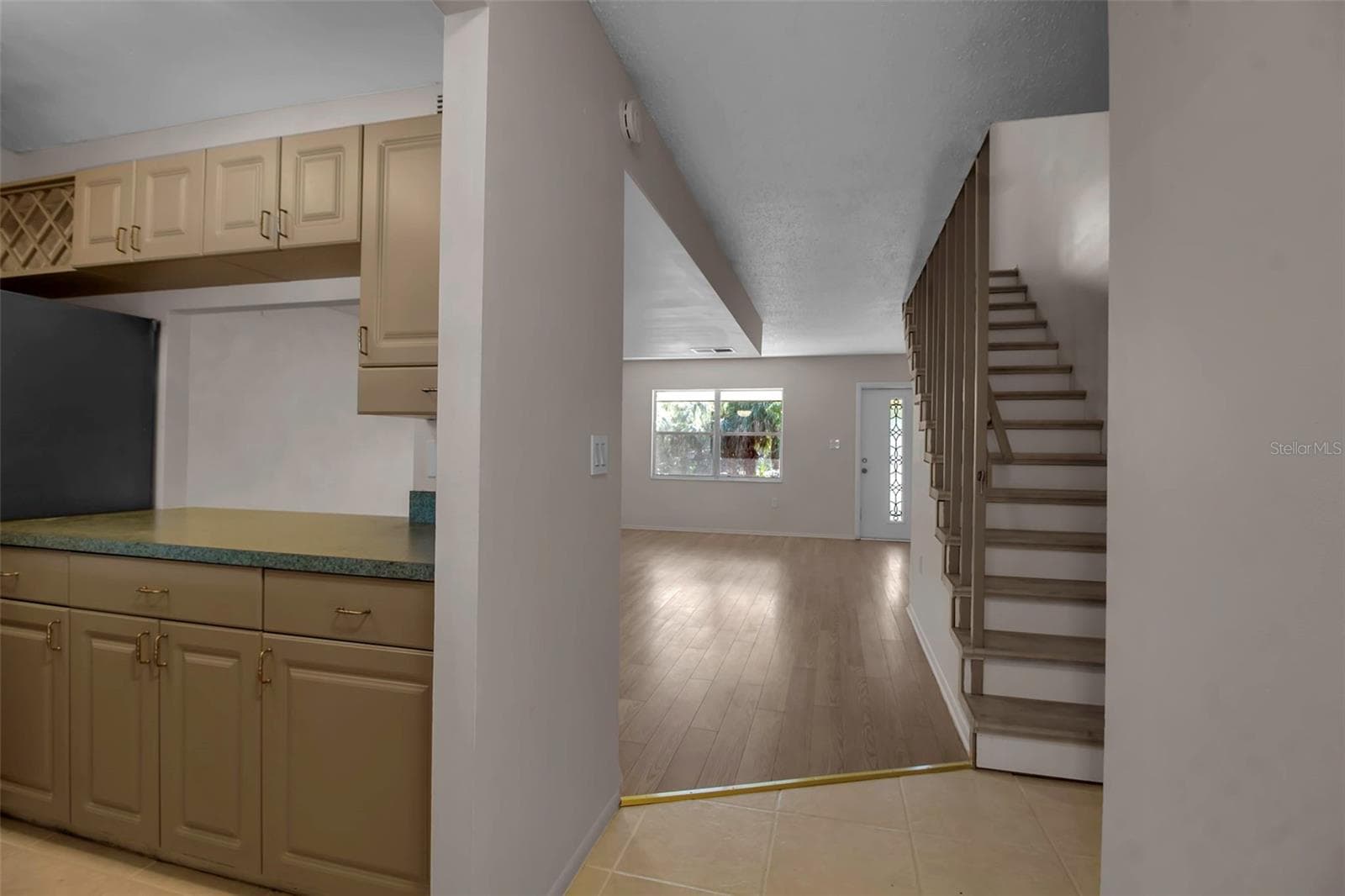 3212 Ramblewood Dr N #3212 photo 5