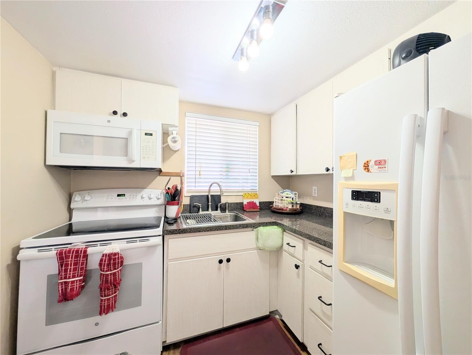 2328 Canal Dr #G26 photo 3