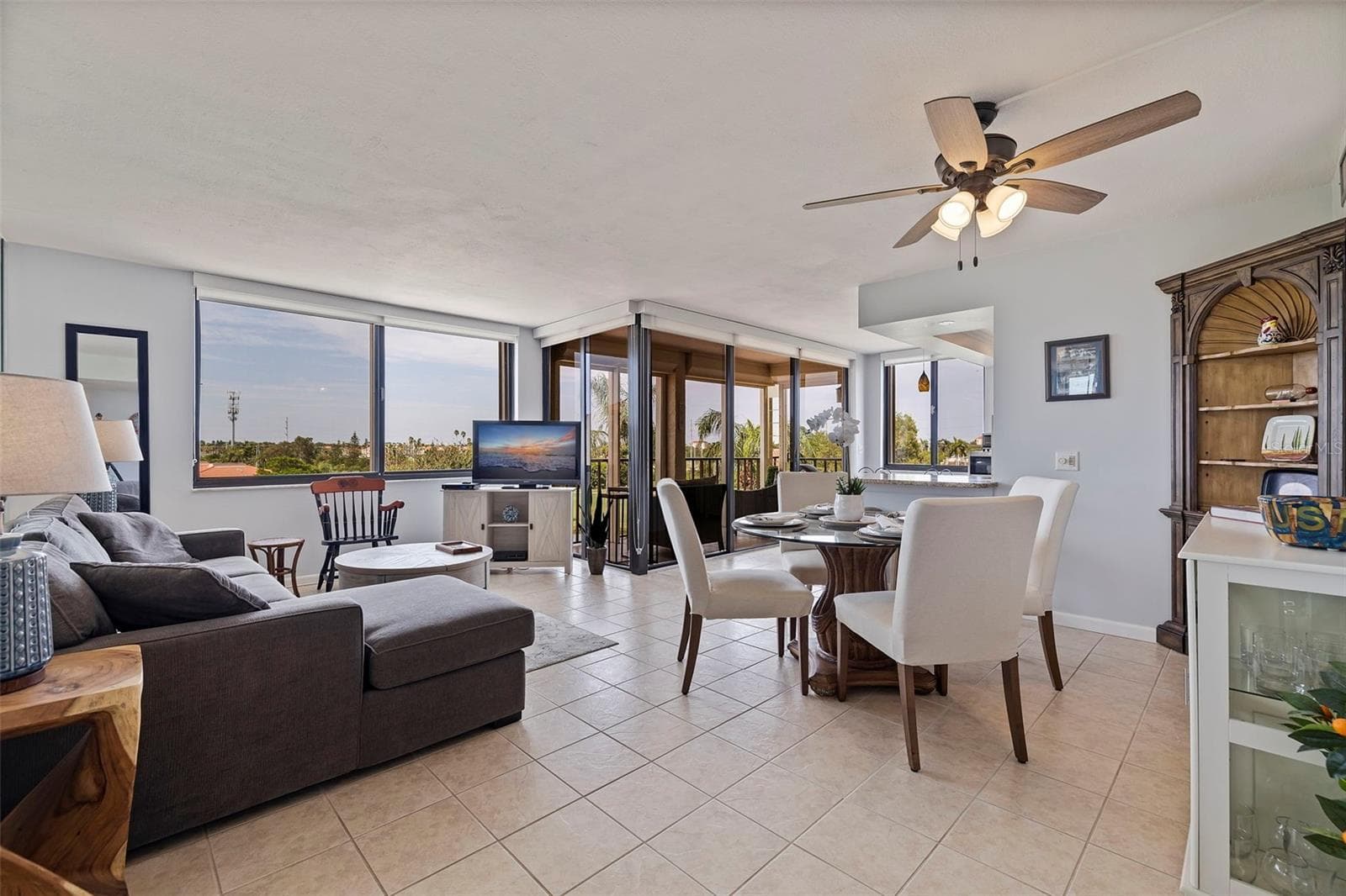 6104 Palma Del Mar Blvd S #404 photo 5