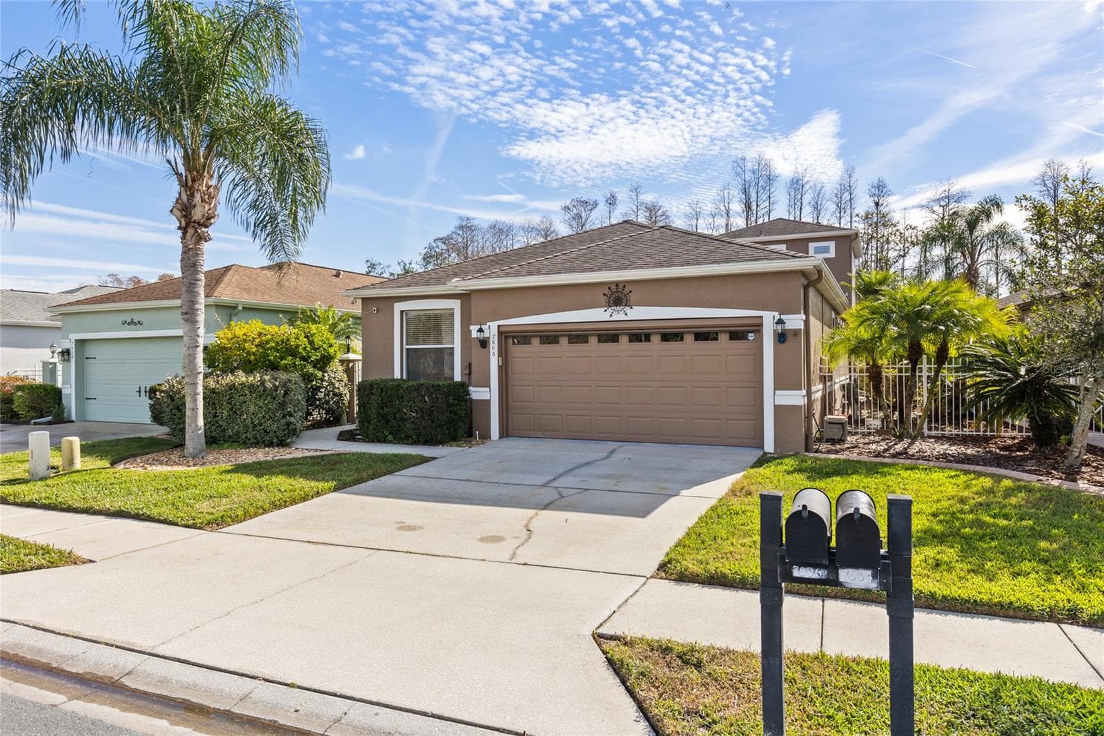 7606 Berna Ln photo 3