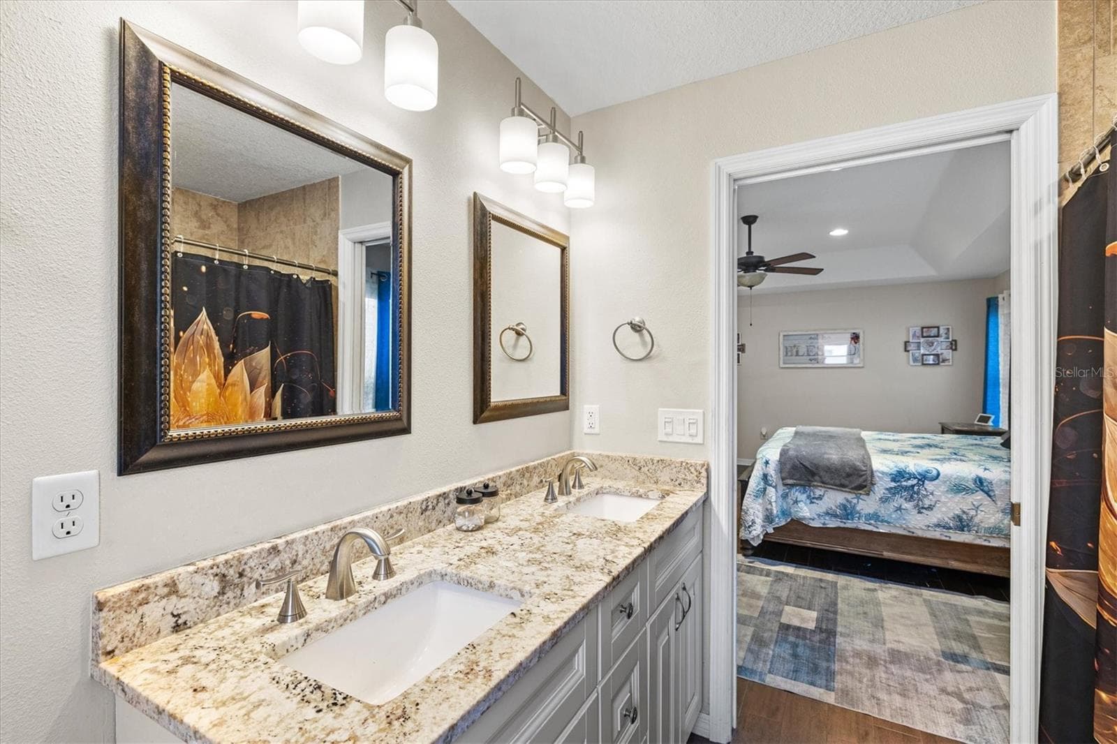 5213 Moon Shell Dr photo 4