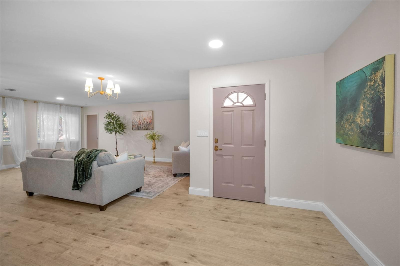 1558 Cottonwood Ter photo 5