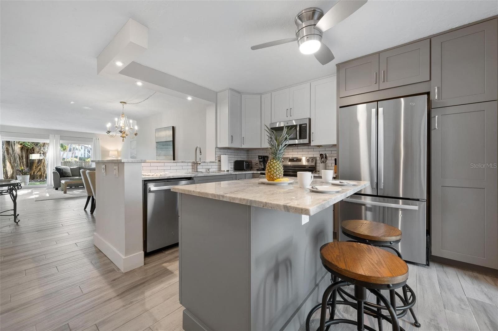 5260 Gulf Of Mexico Dr #403 photo 3