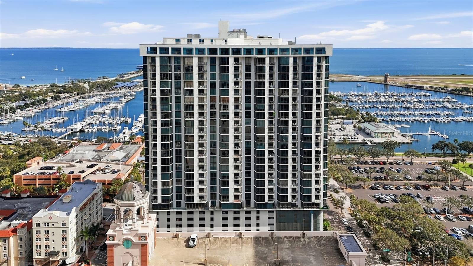 1 Beach Dr SE #1610