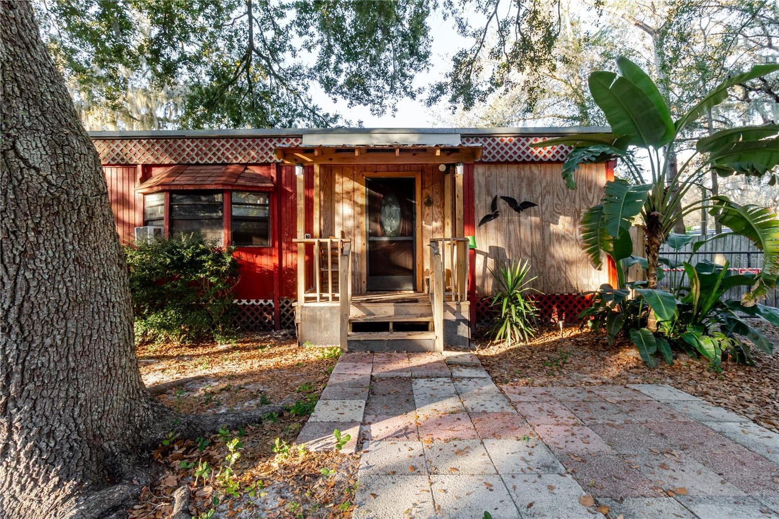 12104 Anderson Dr N
