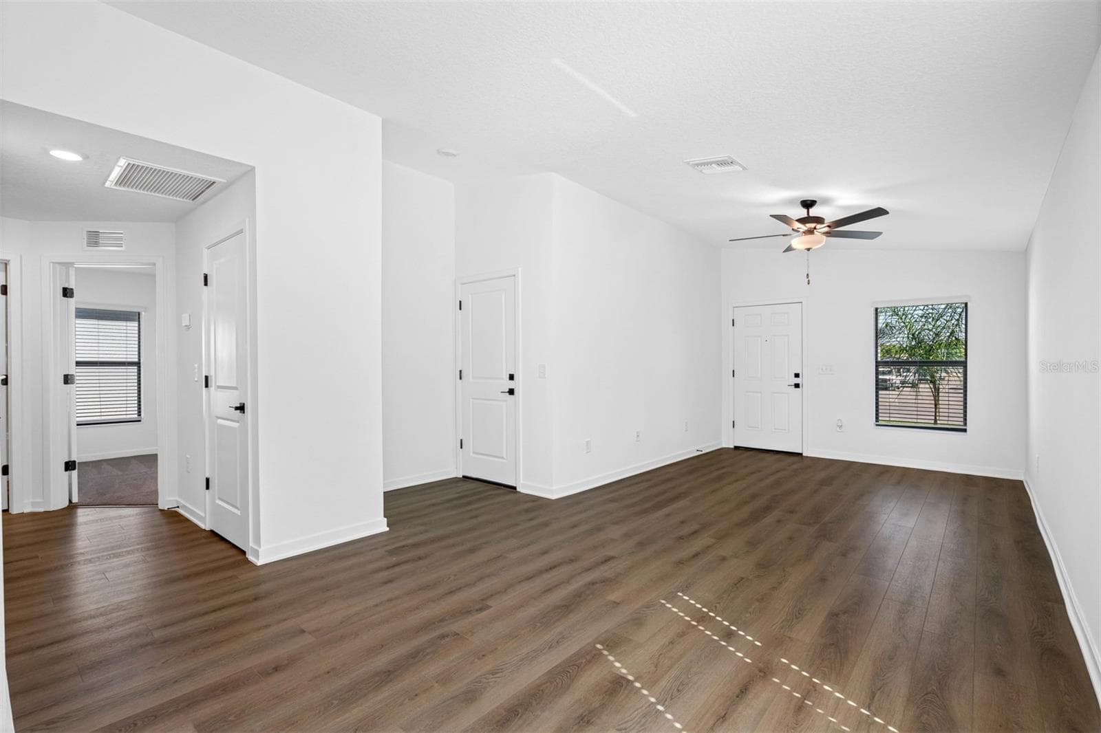 5450 Parnell Ave photo 4