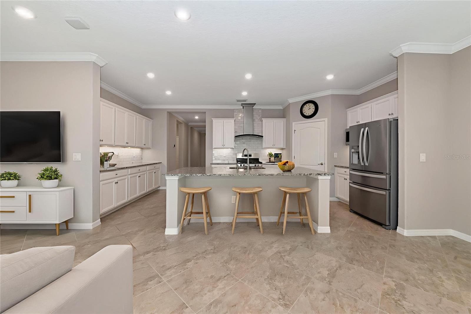 10202 Marbella Dr photo 5