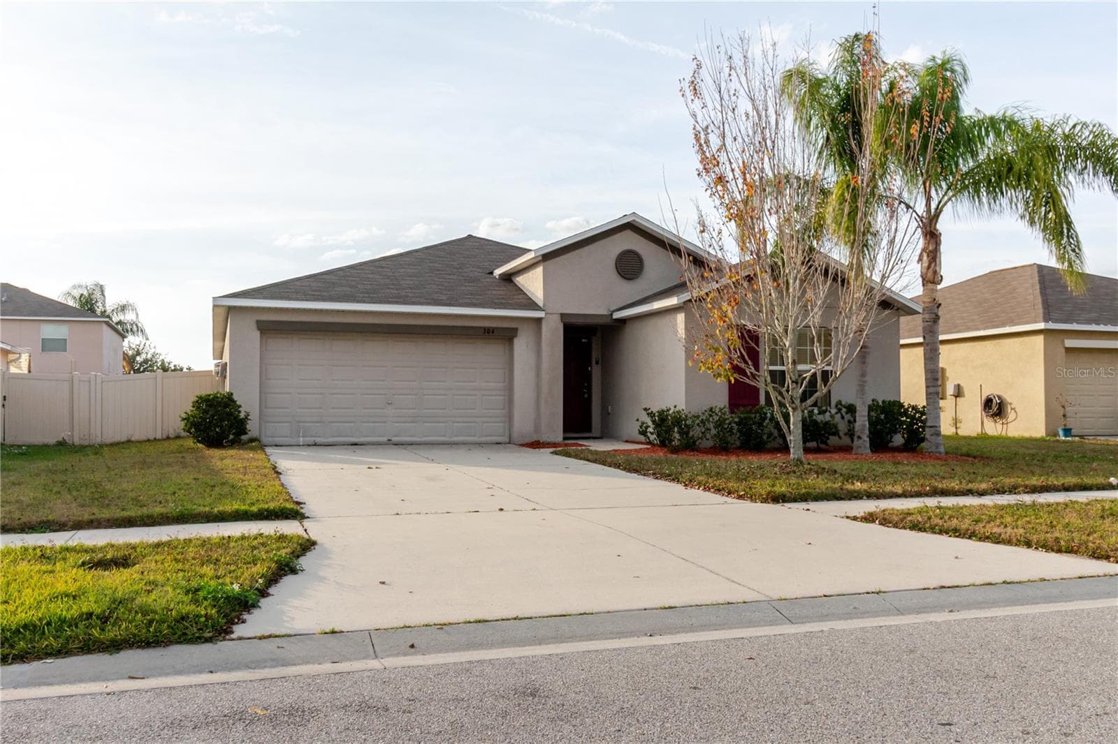 304 Cascade Bend Dr