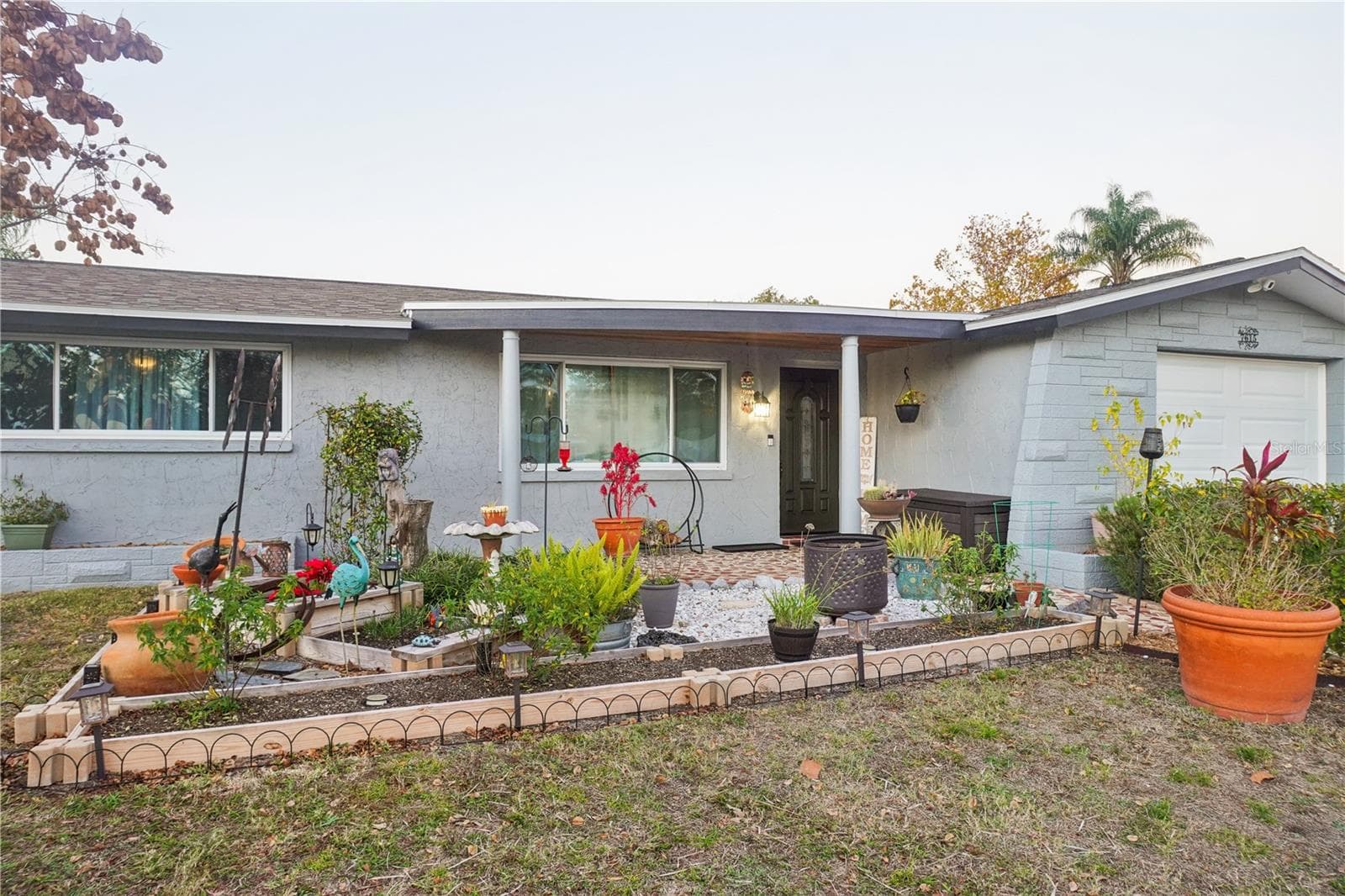 7615 Cumber Dr photo 4