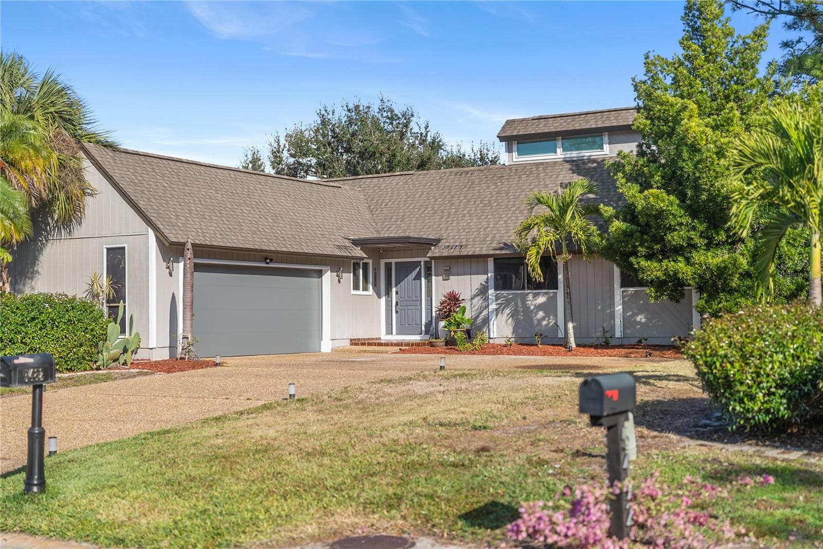 5482 Beneva Woods Cir