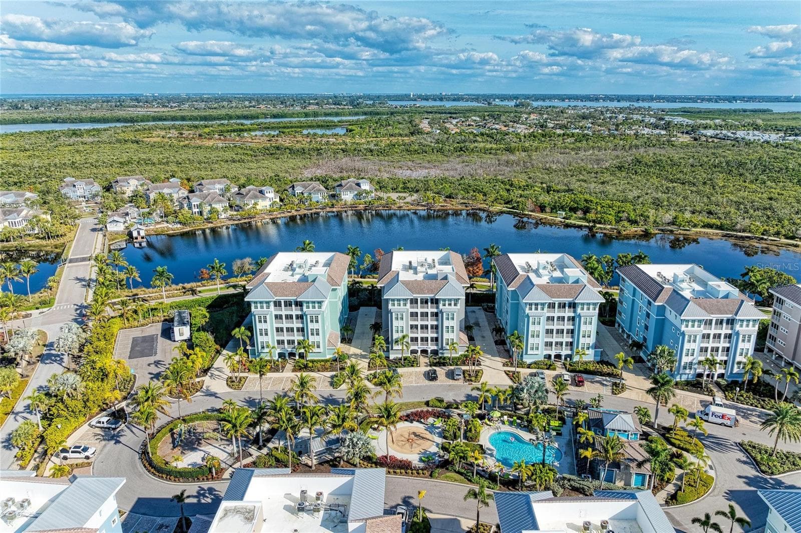383 Aruba Cir #203
