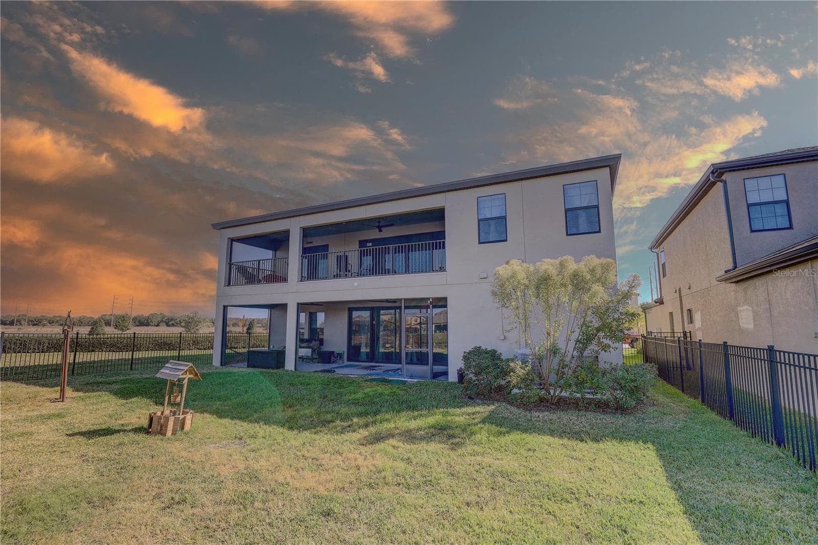 14536 Woodland Spur Dr photo 5
